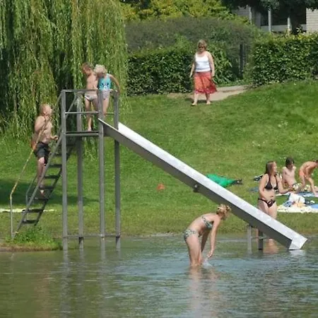 Vakantiewoning Maas En Waal 90 Holiday home *