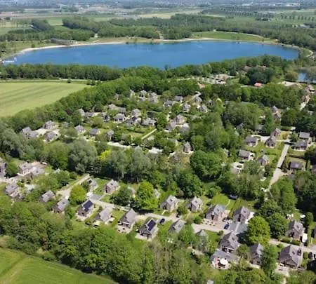 Holiday home Vakantiewoning Maas En Waal 90
