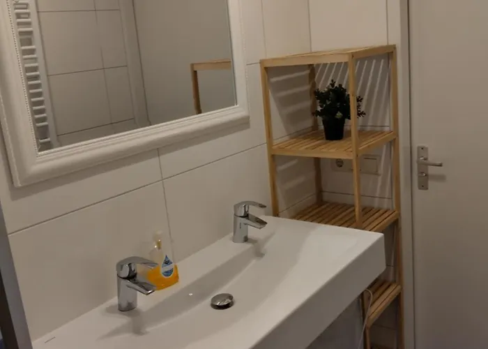 Vakantiewoning Maas En Waal 90 Holiday home Ewijk